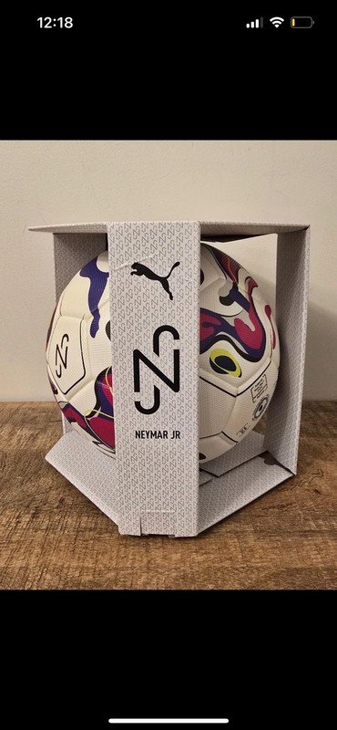 Puma Neymar JR Performance Ball White Soccer Way 1 084078 01 Size 5 NEW gallery