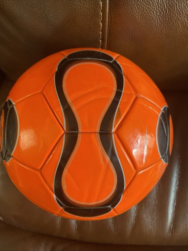 FIFA WC 2006 Adidas Teamgeist Powerorange Size 5 Soccer Ball FIFA APPROVED 202.F gallery