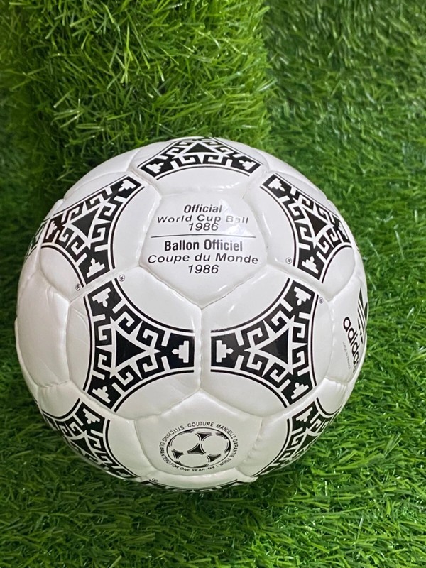 Adidas FIFA 2022 World Cup Historical 14 pc Mini Soccer Ball Collectors Set NEW gallery
