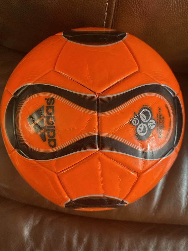 FIFA WC 2006 Adidas Teamgeist Powerorange Size 5 Soccer Ball FIFA APPROVED 202.F gallery