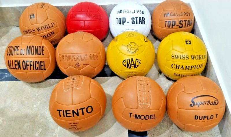 Historical mini ball set 11 pcs FIFA world cup 1930 to 1966 in leather size 1
