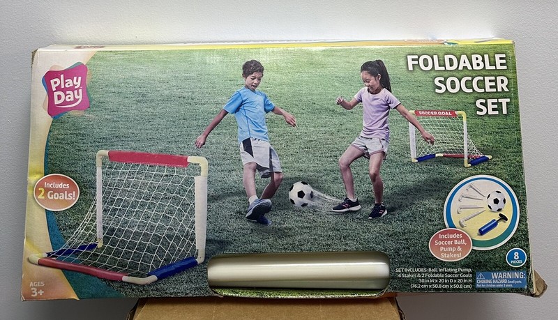 Play Day Foldable Soccer Set