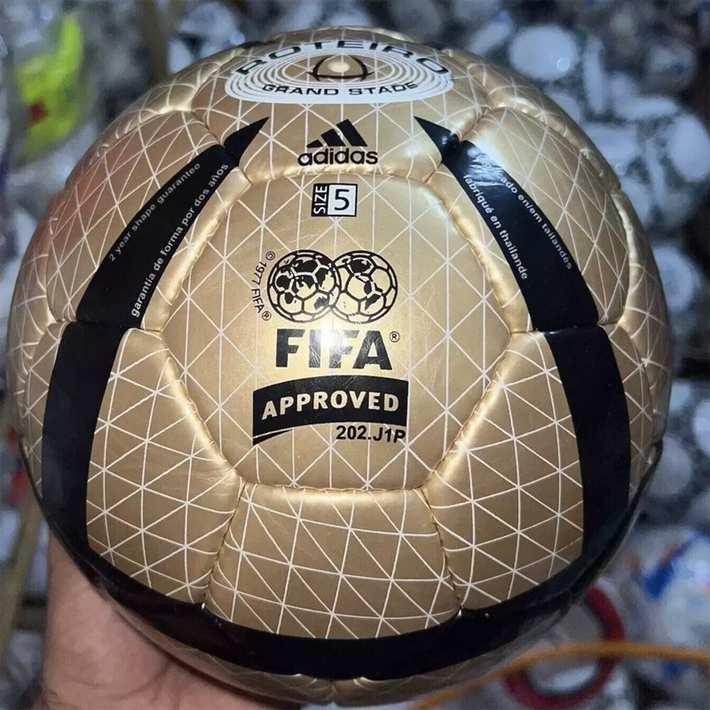 Special Adidas Roteiro UEFA Euro 2004 Portugal Official Match Soccer Ball Size-5