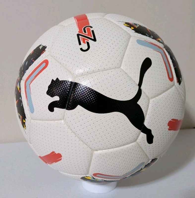 New Puma Performance Soccer Ball Neymar JR Size 5 Style 084427-01