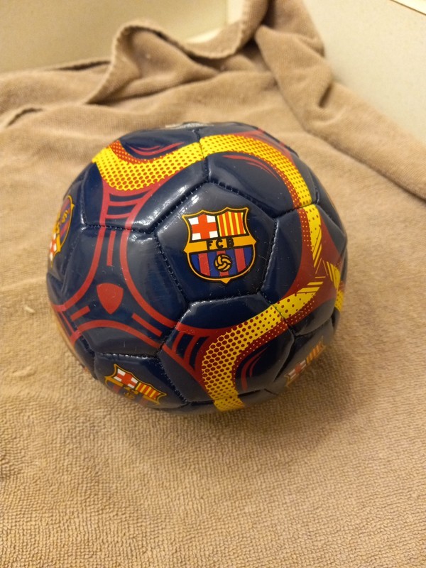 FC Barcelona Authentic Official Licensed Mini Soccer Ball Size 2 New Unused