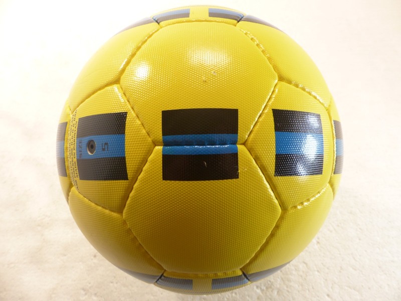 Official Dribble Up Smart App Enabled Yellow Training Soccer Ball Only (Size 5) gallery