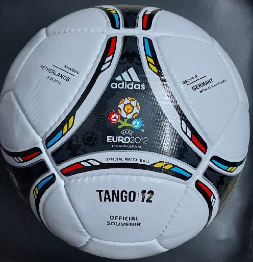 NEW ADIDAS TANGO 12 OFFICIAL SOUVENIR MATCH BALL WHITE UEFA EURO 2012 CUP