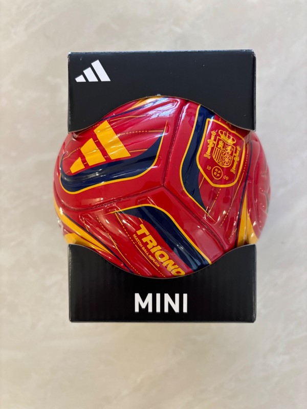 SOCCER BALL-ADIDAS-MINI-MATCH BALL REPLICA-TRIONDA-SPAIN LOGO TEAM-NEW-IN BOX-