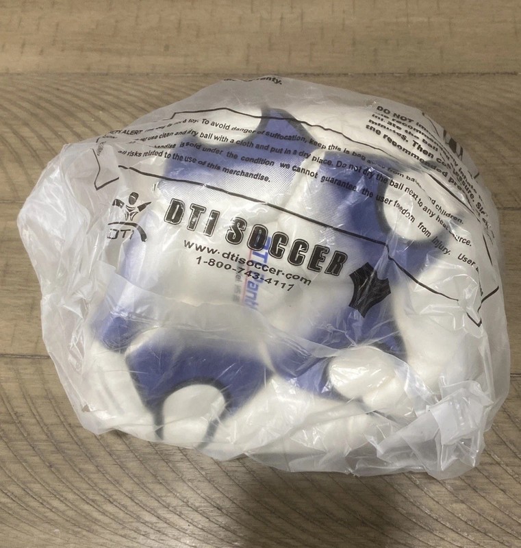DTI PANTHER SOCCER BALL Size 4 Model HS 250 BRAND NEW Blue & Wht BUY MORE & SAVE