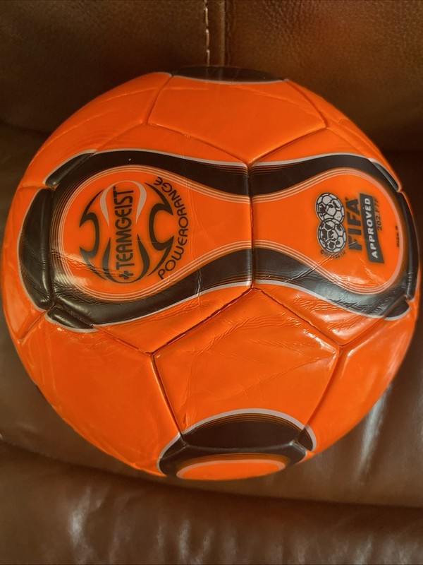 FIFA WC 2006 Adidas Teamgeist Powerorange Size 5 Soccer Ball FIFA APPROVED 202.F gallery