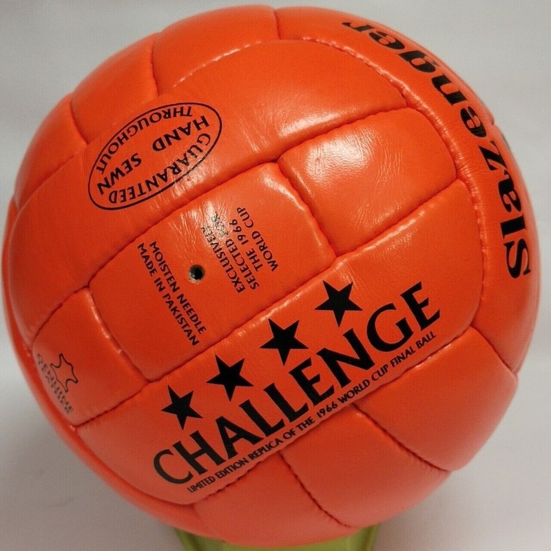 Slazenger | 25 | CHALLANGE 1966 World Cup Size 5 Soccerballs