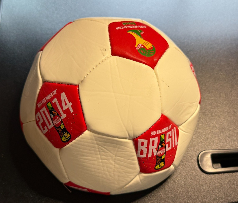 Official Coca-Cola FIFA 2014 Brasil World Cup Brazil 8″ Soccer Ball Football