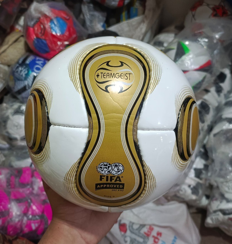 Adidas Teamgeist Berlin 2006 FIFA World Cup Final Official Match Ball Size 5