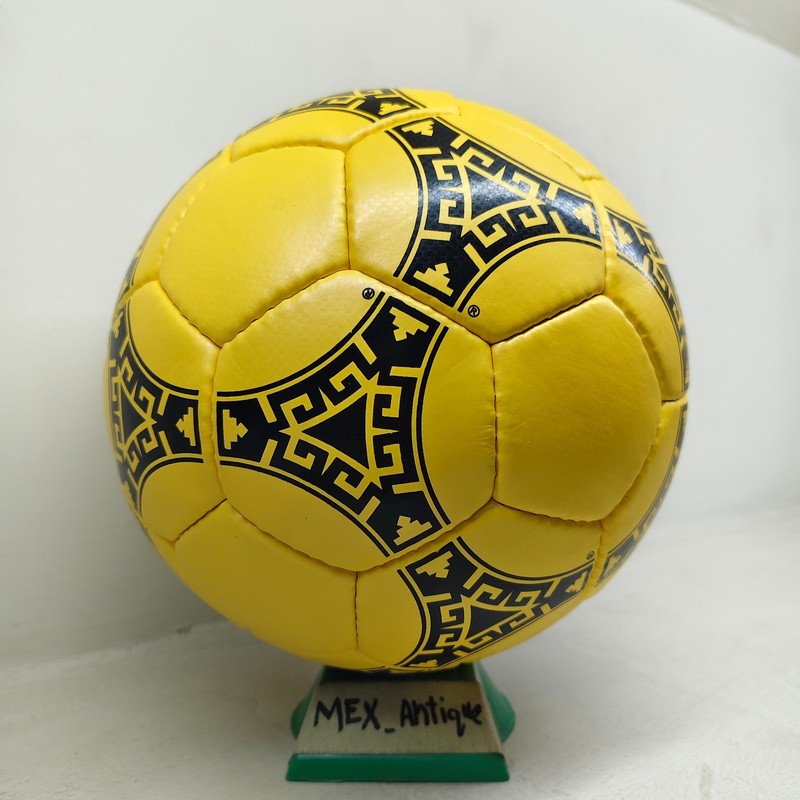 Adidas Azteca Mexico - Yellow Winter Ball - FIFA World Cup 1986 - Size 5 gallery