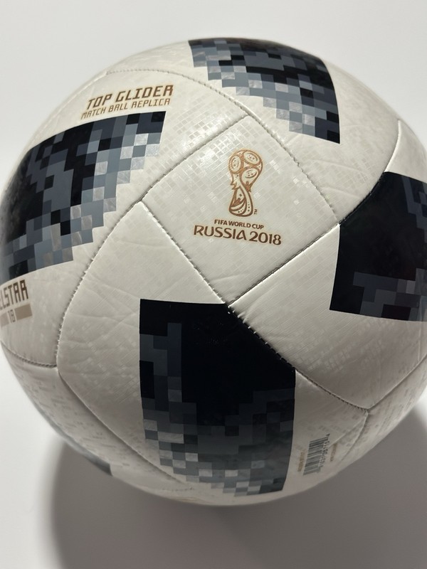Adidas TELSTAR 18 Match Ball Réplica From Russia 2018 gallery