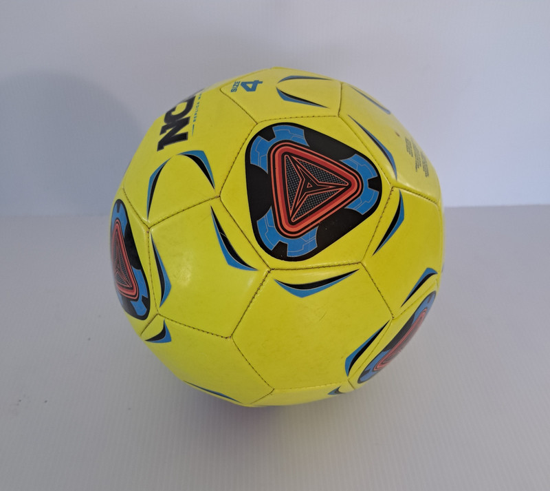 Wilson Copia II NCAA Replica Match Soccer Ball Size 4 Yellow EXCELLENT gallery