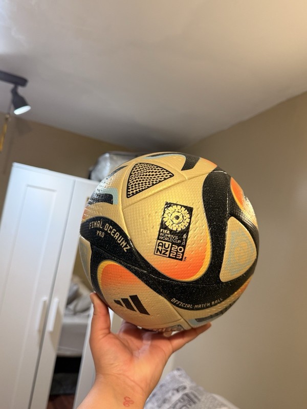 adidas Oceaunz Pro Final Match Ball FIFA Women’s World Cup 2023 Size 5 Gold
