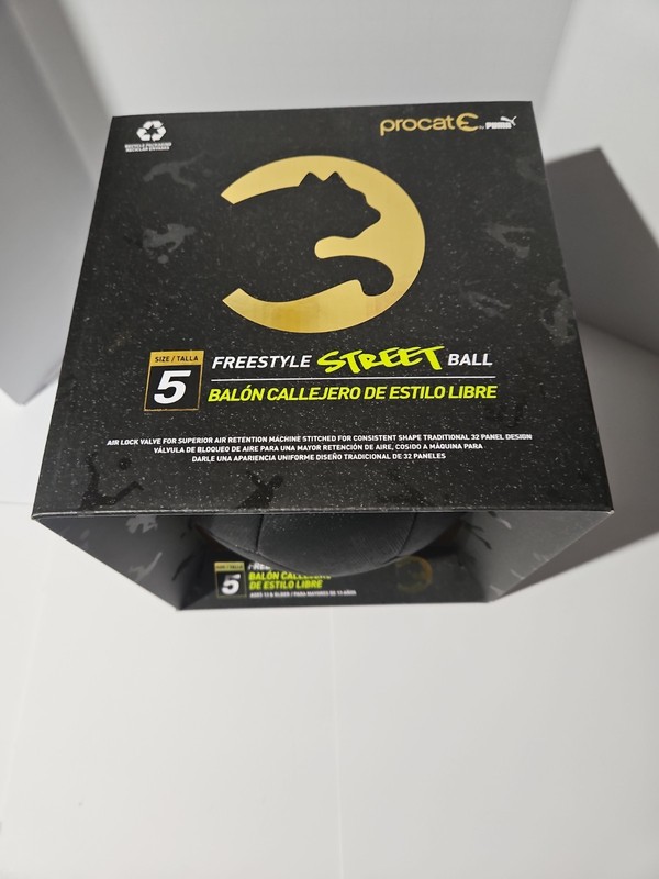 ProCat by PUMA Freestyle – ProCat Prowl Street Ball Size 5 – Black Soccer Ball