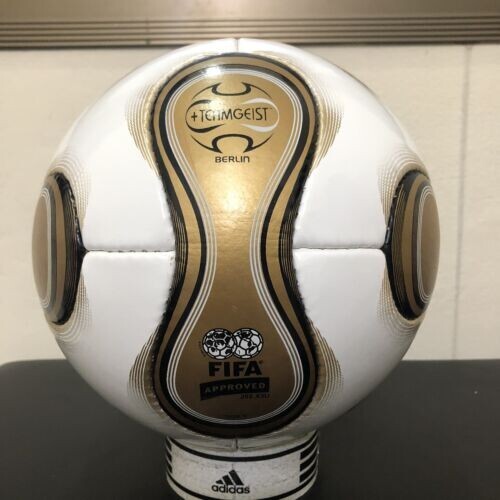 Adidas Teamgeist FIFA world cup 2006 final ball size 5 soccer
