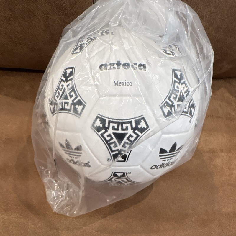 New adidas Azteca Mexico mini Soccer Ball Mexico 1986 from adidas 15 ball set
