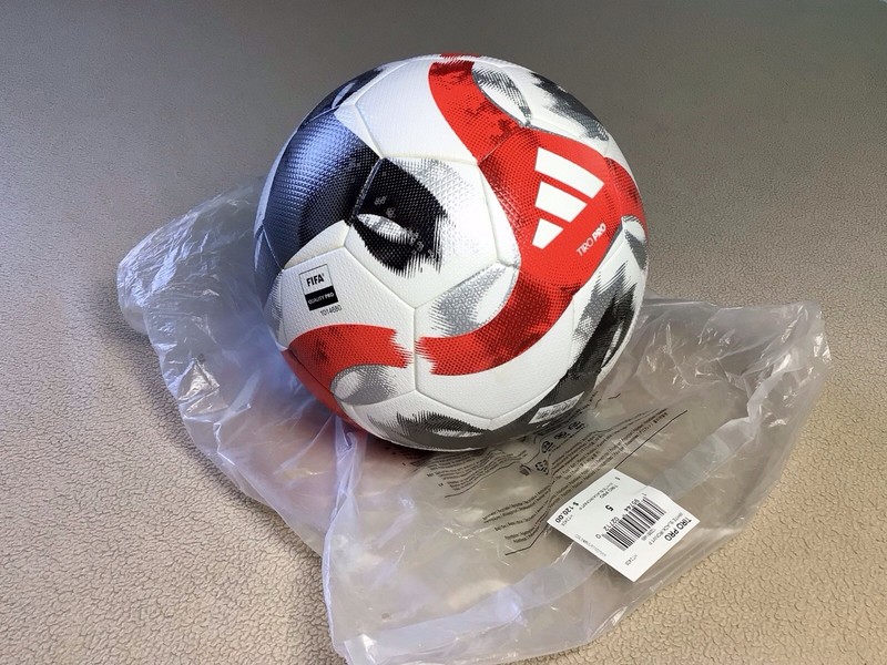 New ($120 Retail) Adidas Tiro Pro FIFA Official Match Soccer Ball Size 5 Red
