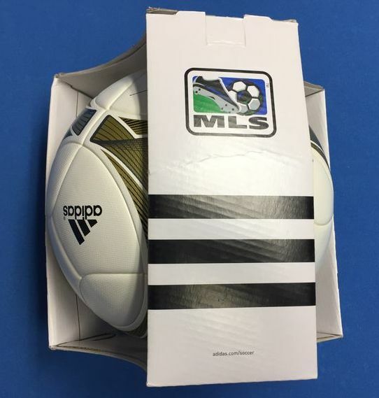 GENUINE ADIDAS MLS PRIME 2 FINAL GOLD MATCHBALL 2013 NEW EXTREMELY RARE INCS BOX gallery