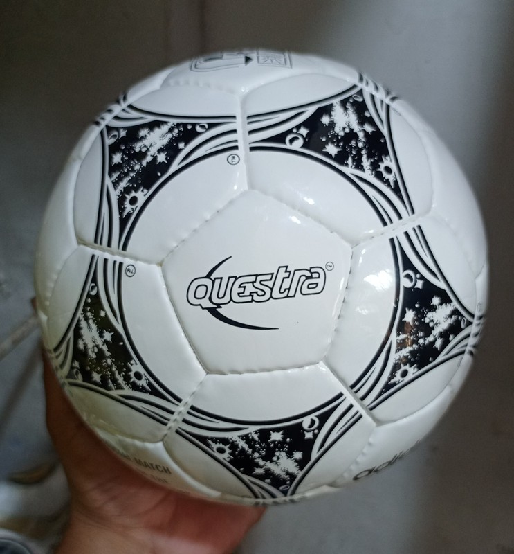 Questra 1994 Official FIFA World Cup Match Ball Vintage Size 5 Soccer Ball