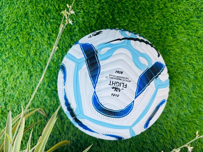 Nike Flight 2025 Official Match Ball Soccer Size 5 New Thermal Technology gallery