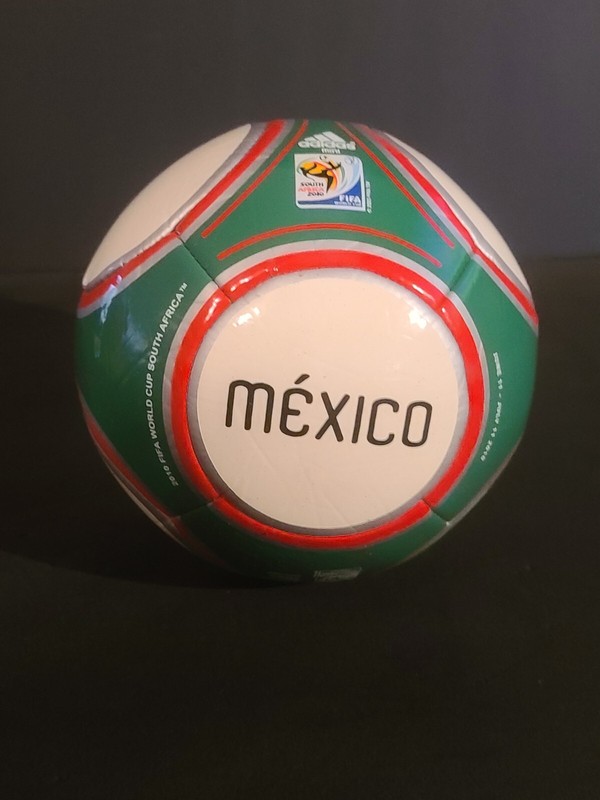 Adidas Match Replica Mini 5″ Soccer Ball FIFA South Africa World Cup Mexico 2010