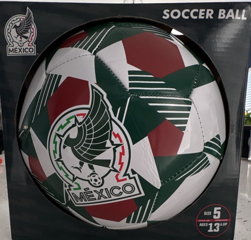 México Size 5 Soccer Ball Mexico National Team Green White Red colors