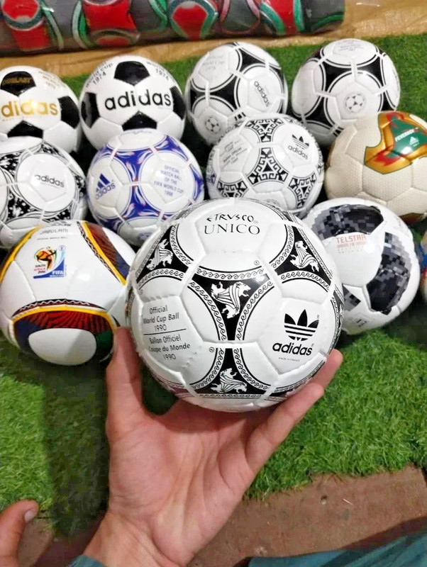 Set OF 14 ADIDAS SOCCER BALL HISTORICAL FIFA WORLD CUP 1970 - 2022 Balls Size 1 gallery