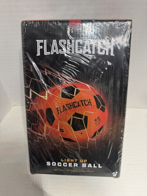 Squad Hero FlashCatch Light Up Soccer Ball Glow In The Dark #5 Official Size NEW