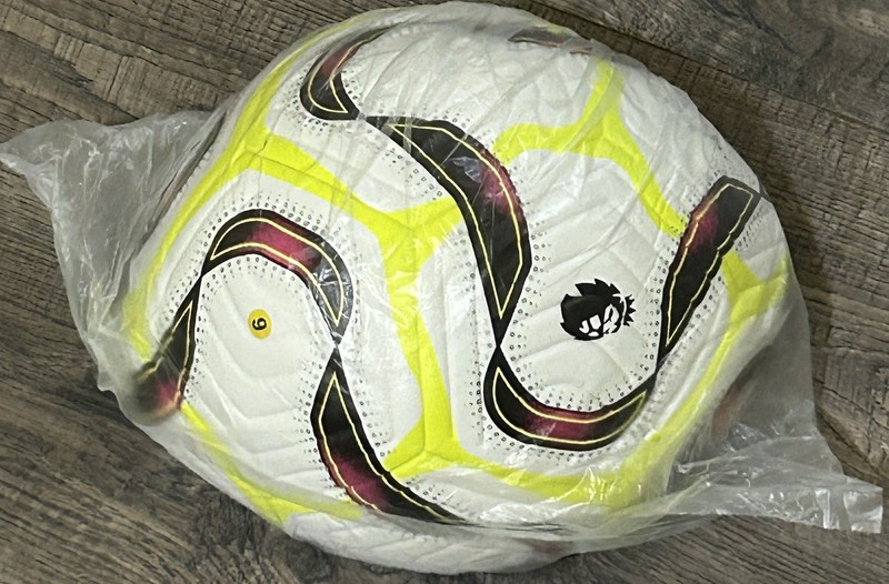 Aerowsculpt Technology Academy Plus 2026 Soccer Ball +Accessories - Size 5 - NEW gallery