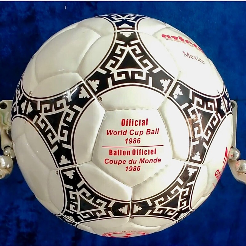 Adidas Azteca Mexico red stamp Official World Cup 1986 Ball Soccer Ball Size 5 gallery