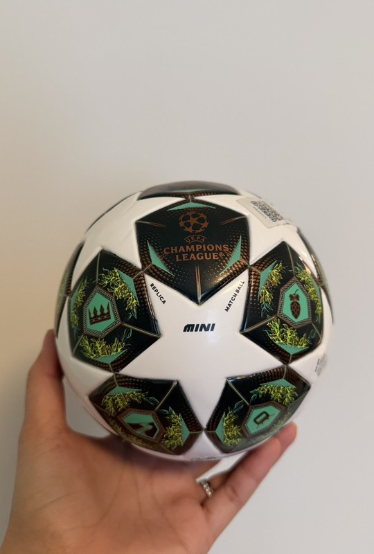 SOCCER BALL-ADIDAS-SIZE 1 MINI-UEFA CHAMPIONS LEAGUE-MUNICH 25 FINAL-NEW- gallery