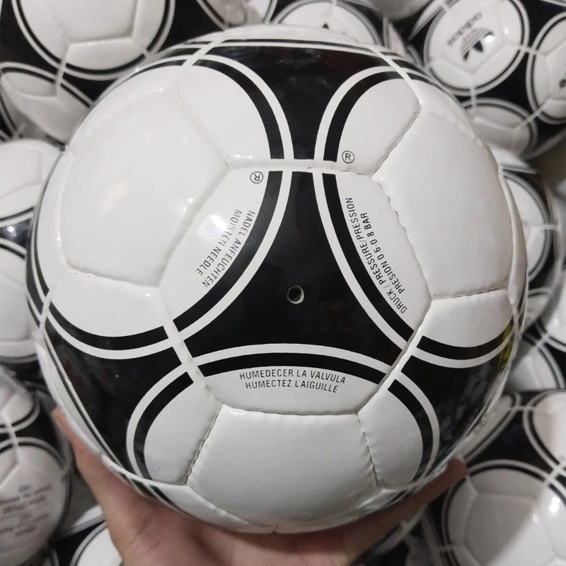 Durlast Tango River Plate Official FIFA World Cup 1978 Soccer Match Ball gallery