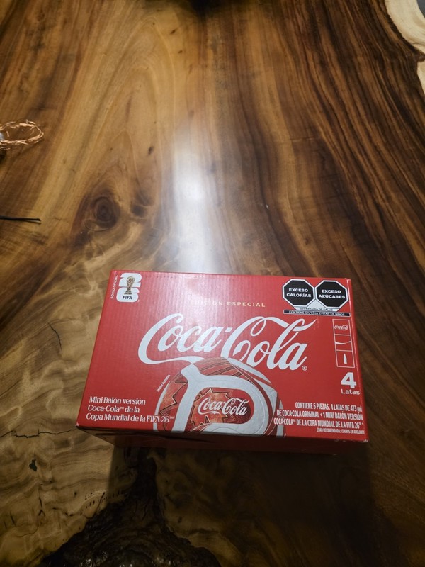 Trionda Coca Cola 4pk With One Mini Ball Special Edition World Cup Mexico gallery