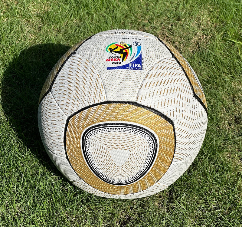 2010 Gold Jobulani Traditional African FIFA World Cup Official Match Soccer Ball