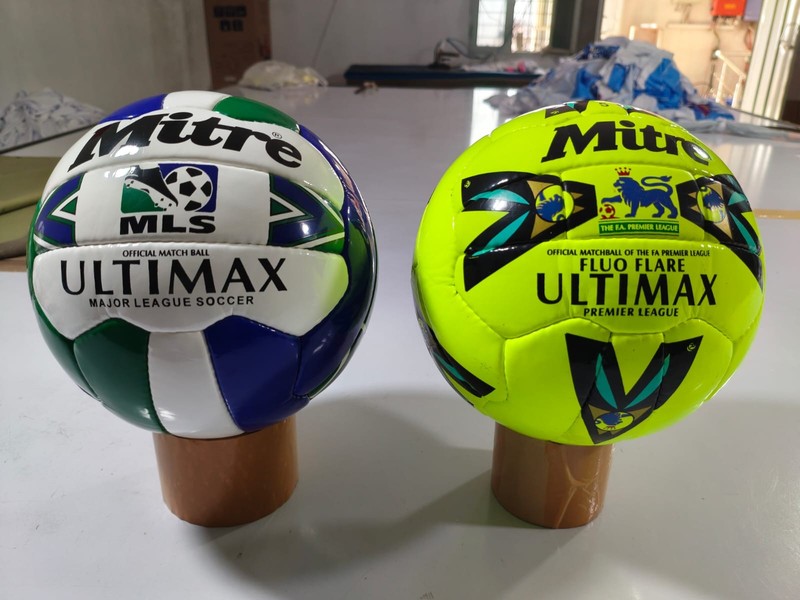 MITRE Ultimax Soccer Ball FA Premier League 1995/2000 Match Ball Size 5