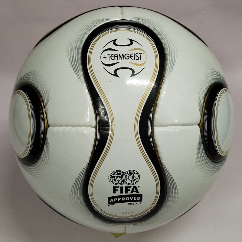 Adidas Teamgeist Berlin 2006 FIFA World Cup Soccer Ball Size 5