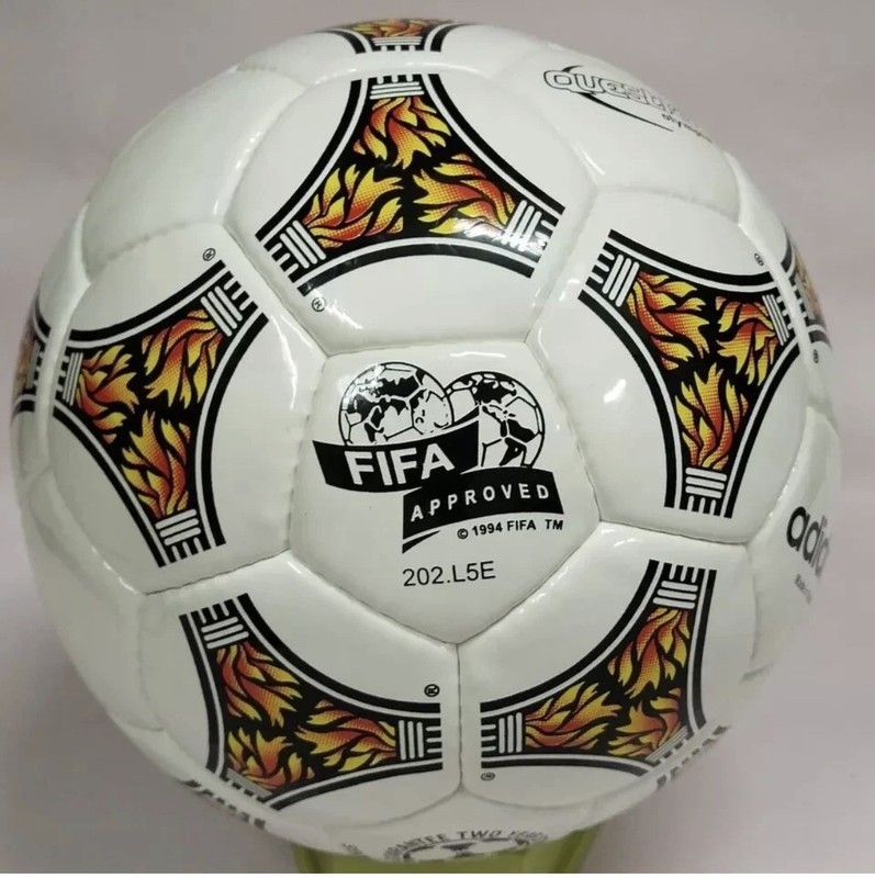 NEW Adidas QUESTRA FIFA Approved Atlanta Olympics 1996 Official Match Ball