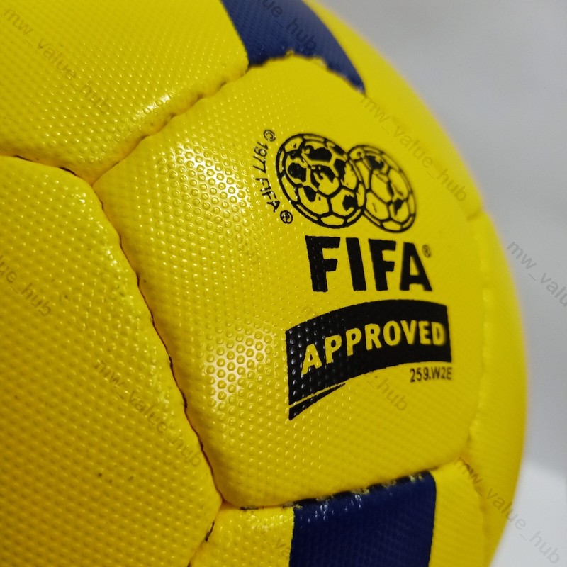 RARE NIKE T90 TOTAL 90 AEROW PREMIER LEAGUE SWIFT 2005-06 MATCH Soccer BALL 5 gallery