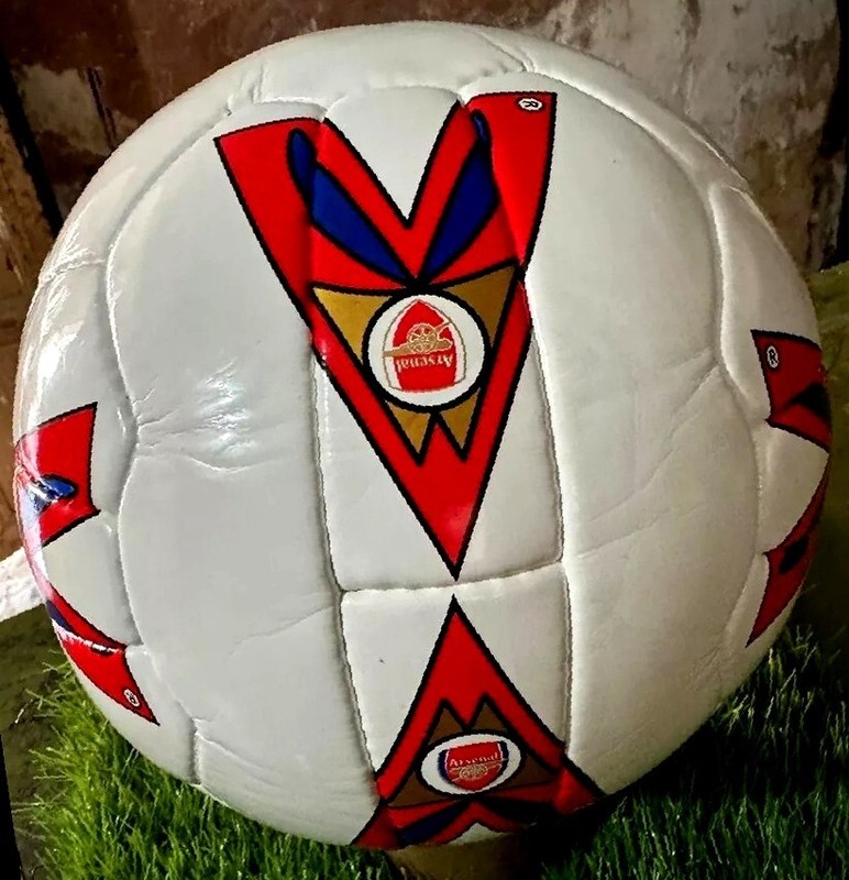 MITRE EXCLUSIVE Match Ball ULTIMAX ARSENAL FC Premier League size 5 gallery
