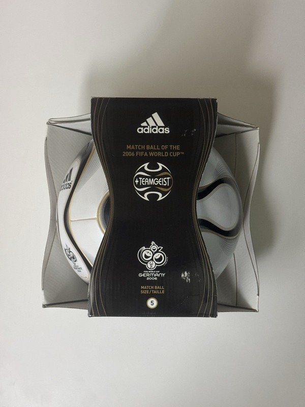 Adidas Teamgeist 2006 gallery
