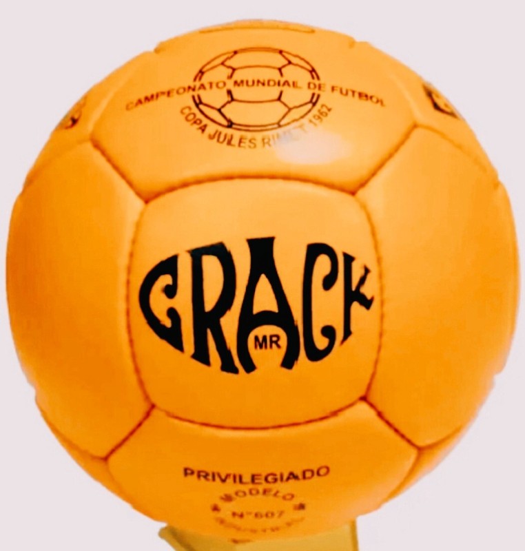 Crack Mr Fifa World Cup 1962 Retro Soccer Ball
