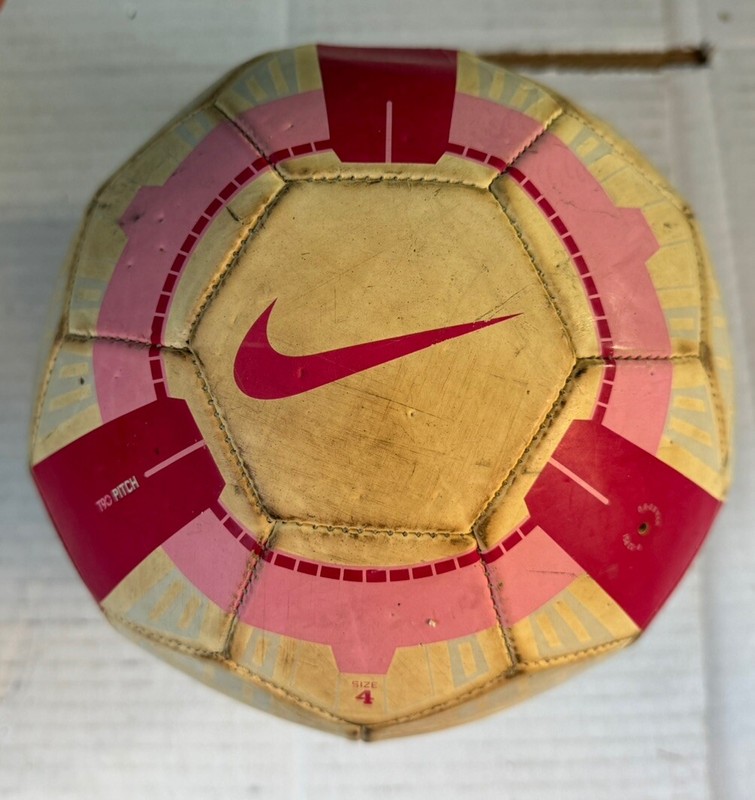 NIKE T90 Pitch SOCCER BALL – White/Pink/Dk Pink – Used