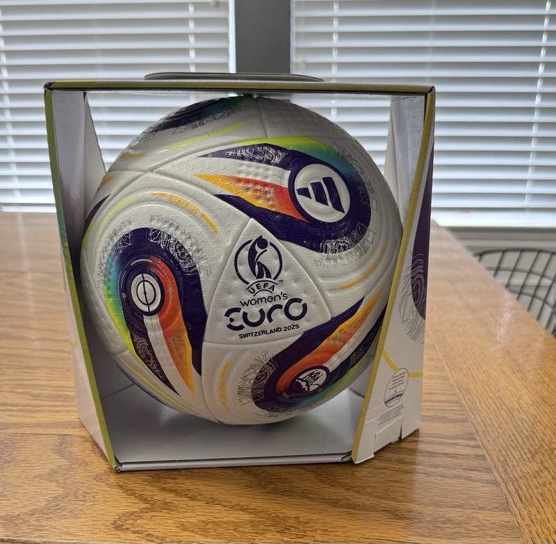 ADIDAS WOMEN’S EURO25 OFFICIAL BALL