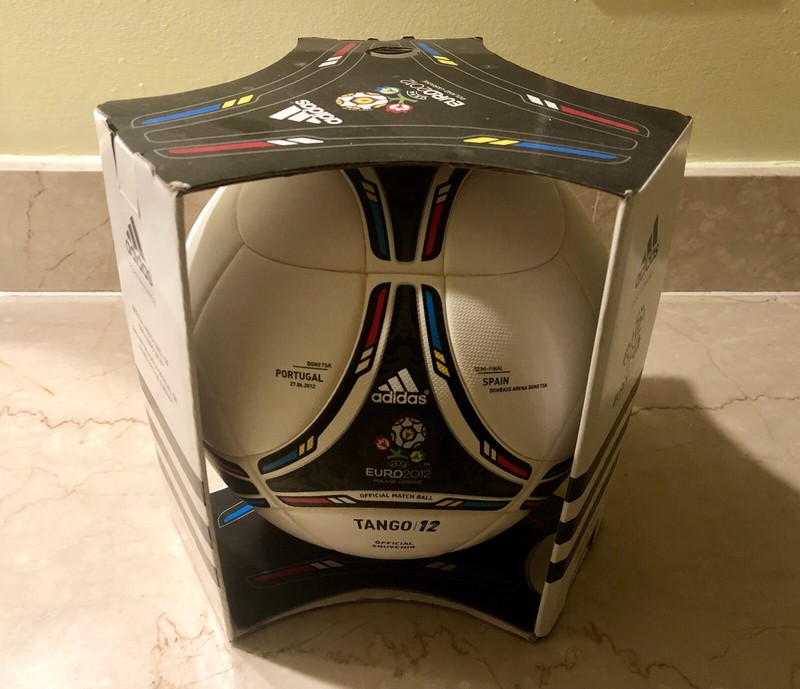 NIB！ADIDAS SOCCER MATCH BALL FOOTBALL UEFA EURO 2012 SPAIN PORTUGAL TANGO 12