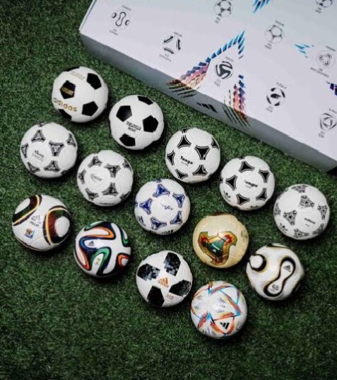 Adidas Historical Mini Ball Fifa World Cup Set 14 Pieces 1970 to 2022 Size 1