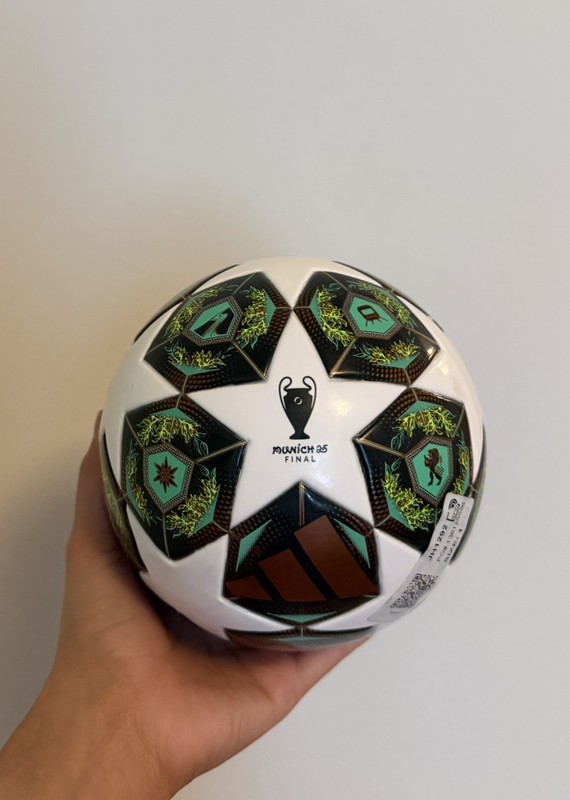 SOCCER BALL-ADIDAS-SIZE 1 MINI-UEFA CHAMPIONS LEAGUE-MUNICH 25 FINAL-NEW-